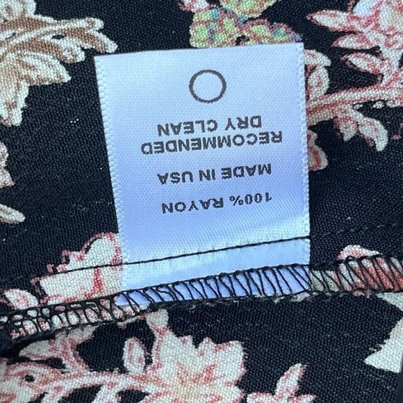 Flynn Skye Black Floral Rara Maxi Skirt M NWOT - Picture 12 of 14